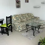 El Pasil 2 * ארונה